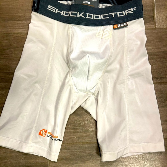 Men's/ boys small White Compression Shorts for baseball 24” waist - Picture 1 of 1
